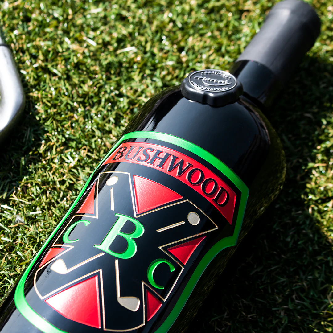 Caddyshack Buschwood Crest Etched Wine - Image 3