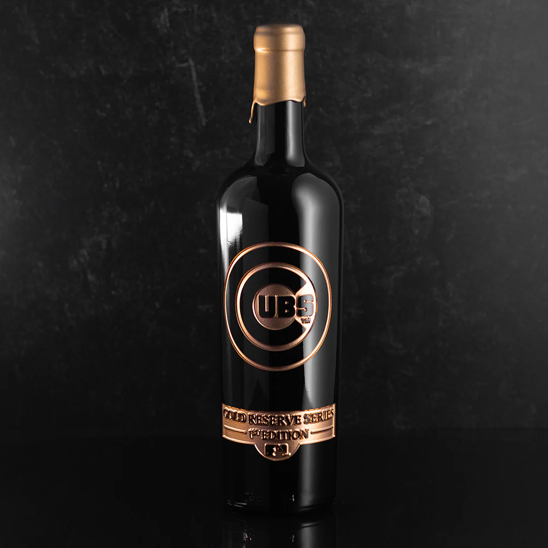 Chicago Cubs Gold Reserve Etched Wine Bottle - Image 4