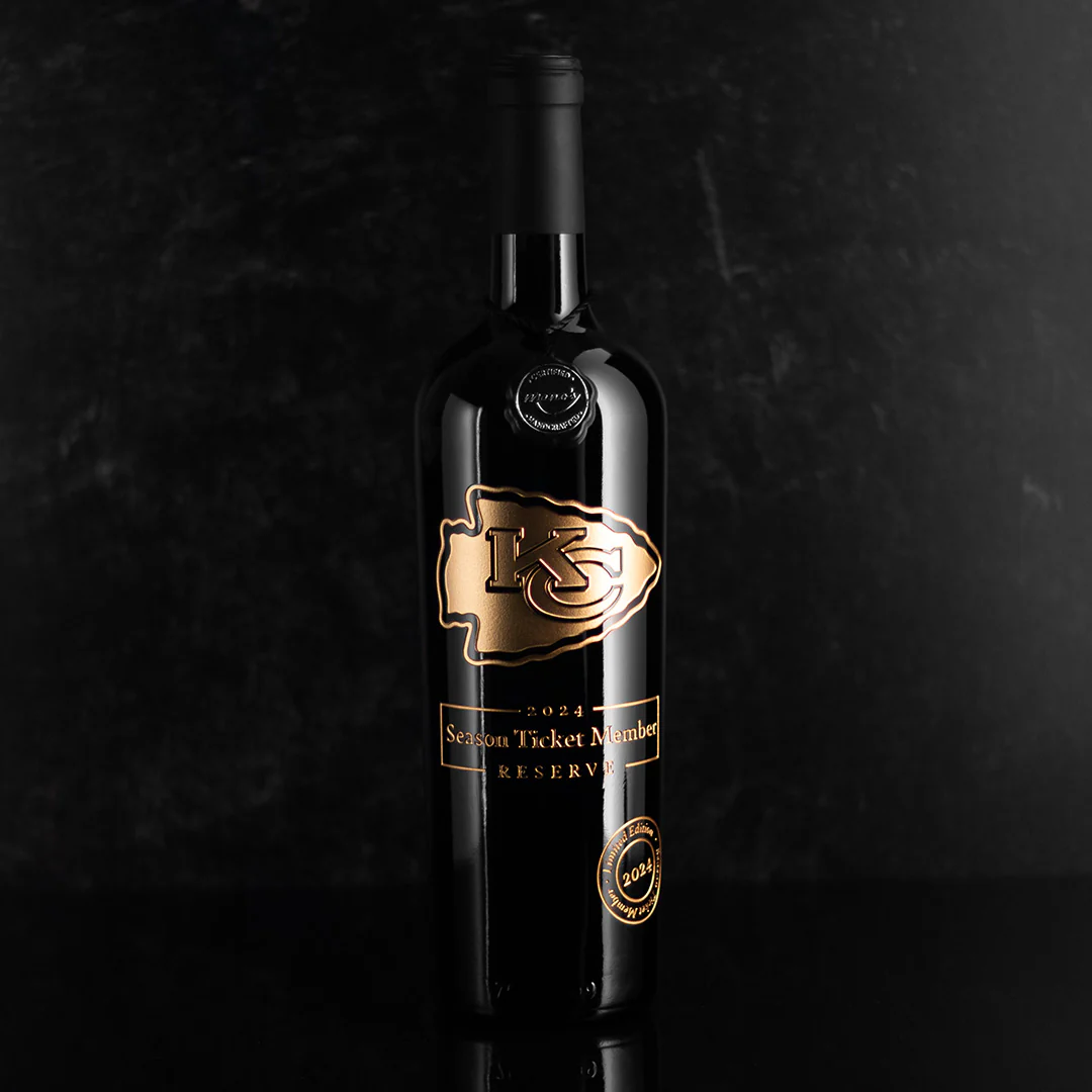 Chiefs 2024 Exclusive Season Ticket Member Etched Wine - Image 3