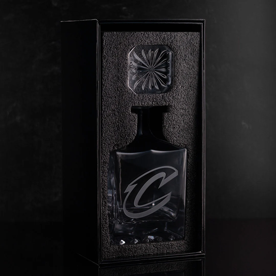 Cleveland Cavaliers Square 1L Decanter - Image 4