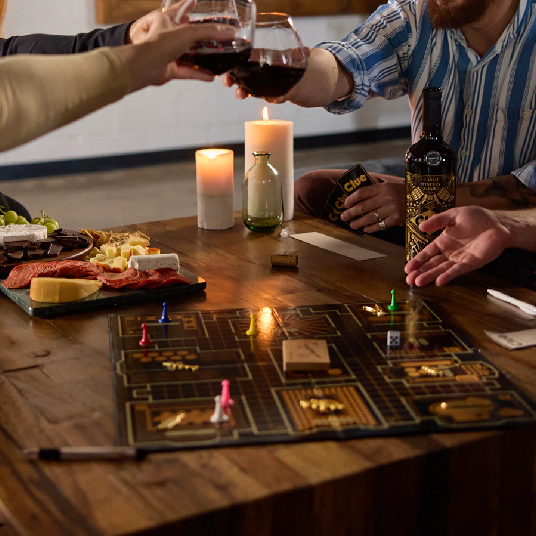 Clue Murder at the Winery Game Set - Image 7