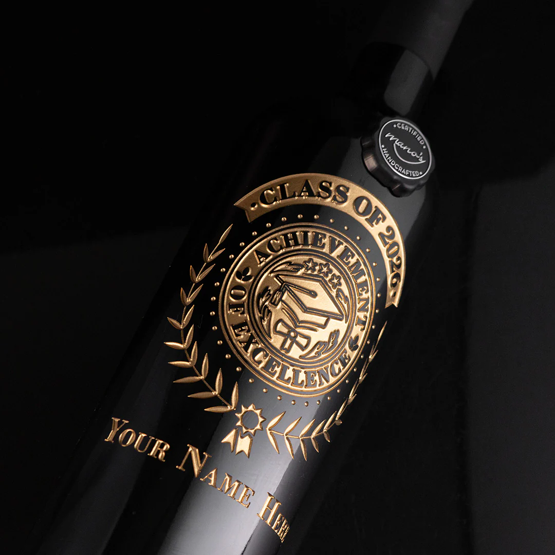 Custom Graduation Laurel Etched Wine - Image 7