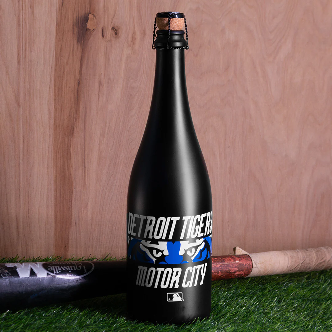 Detroit Tigers City Connect Black Bubbly - Image 3