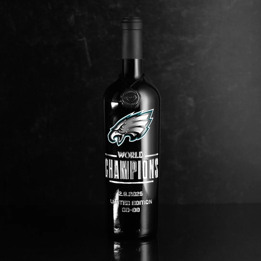 Eagles 2024 World Champions Logo Etched Wine - Image 2