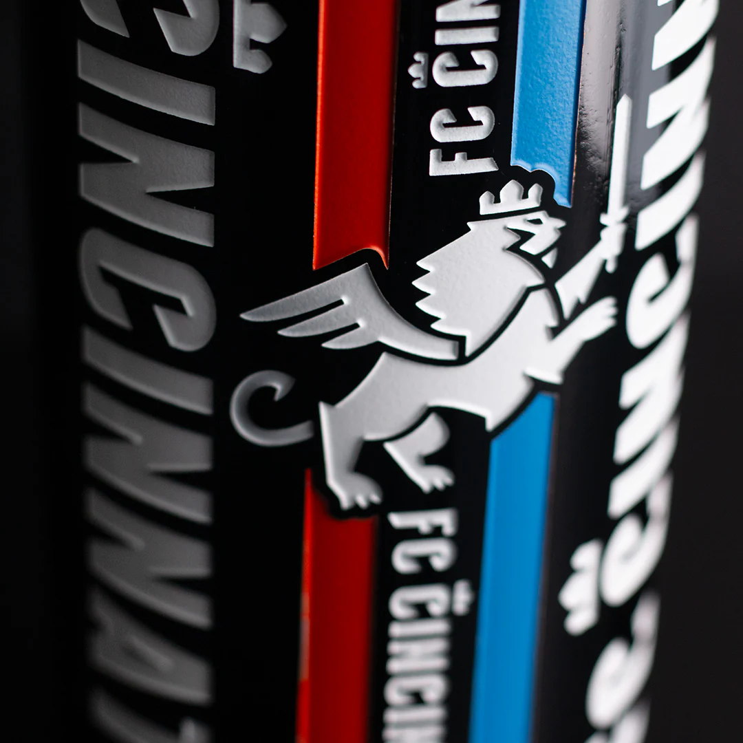 FC Cincinnati Stripes Etched Wine - Image 2
