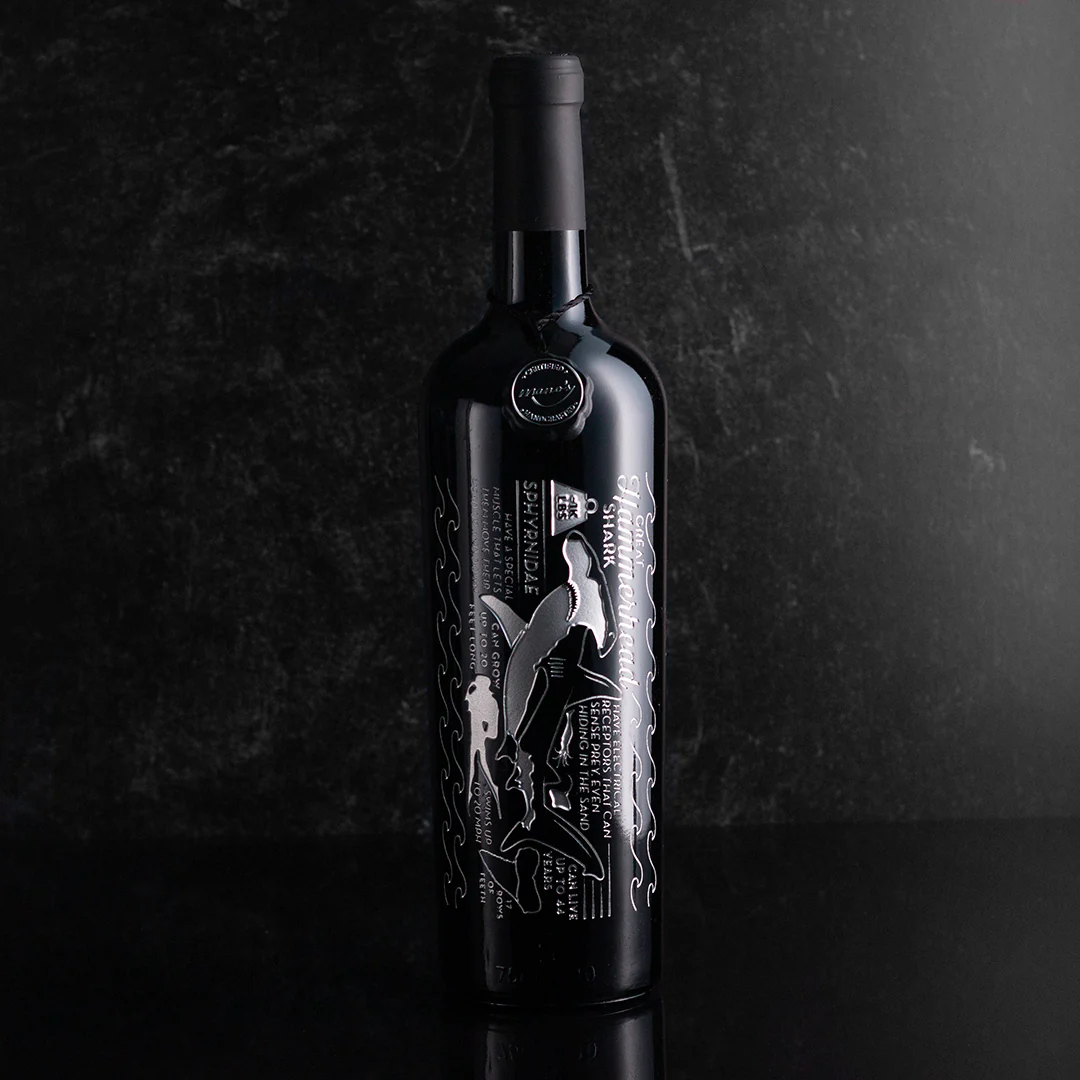 Hammerhead Shark Facts Etched Wine Bottle - Image 3