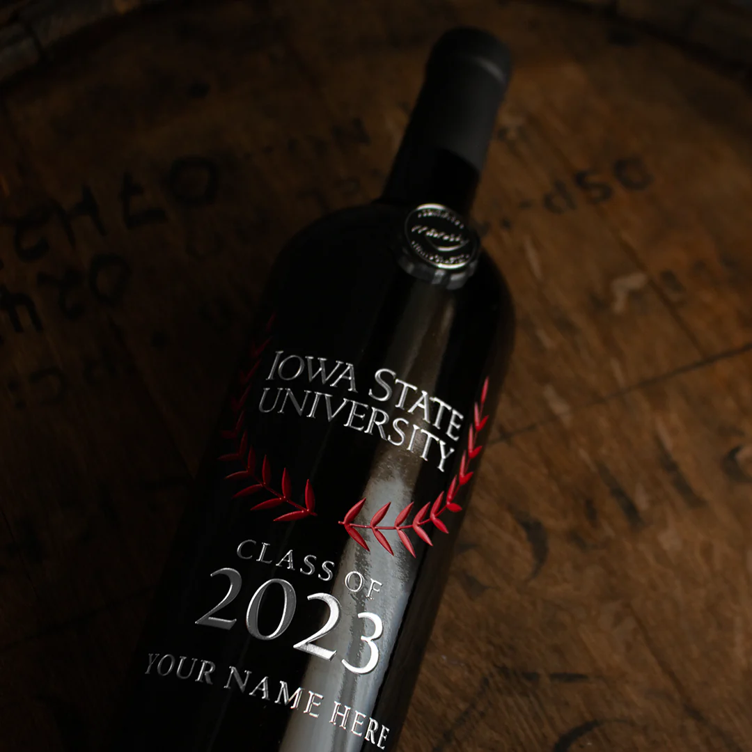 Iowa State University Custom Alumni Etched Wine Bottle - Image 4