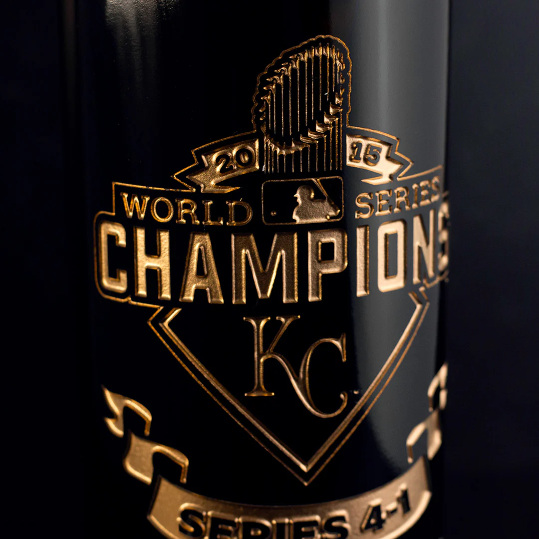 Kansas City Royals 2015 World Series Vault Etched Wine - Image 2