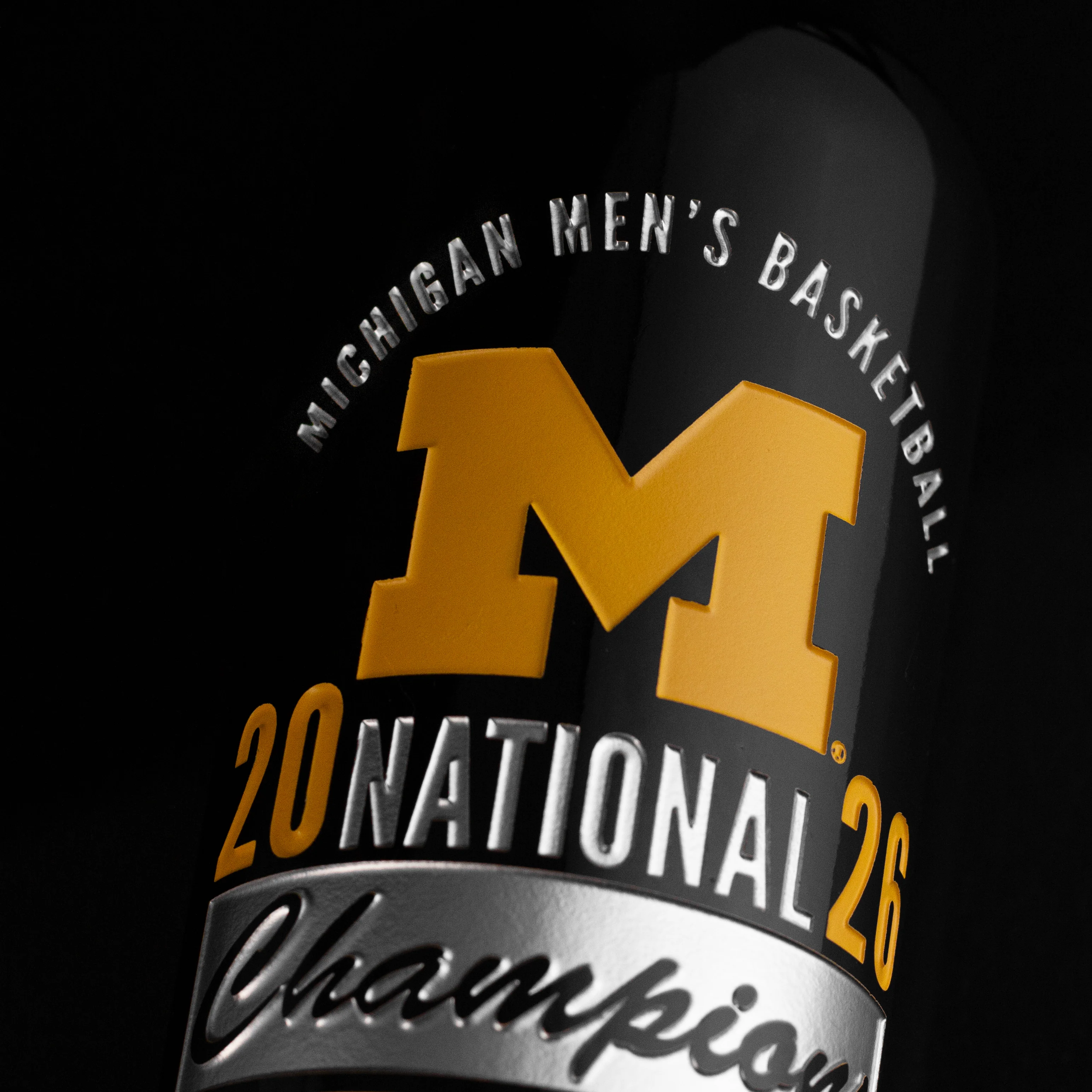 Michigan 2026 Men's Basketball National Champions Etched Wine - Image 2