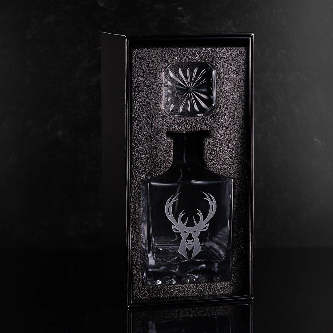 Milwaukee Bucks Square 1L Decanter - Image 3