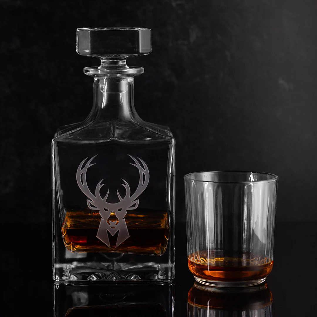 Milwaukee Bucks Square 1L Decanter - Image 5
