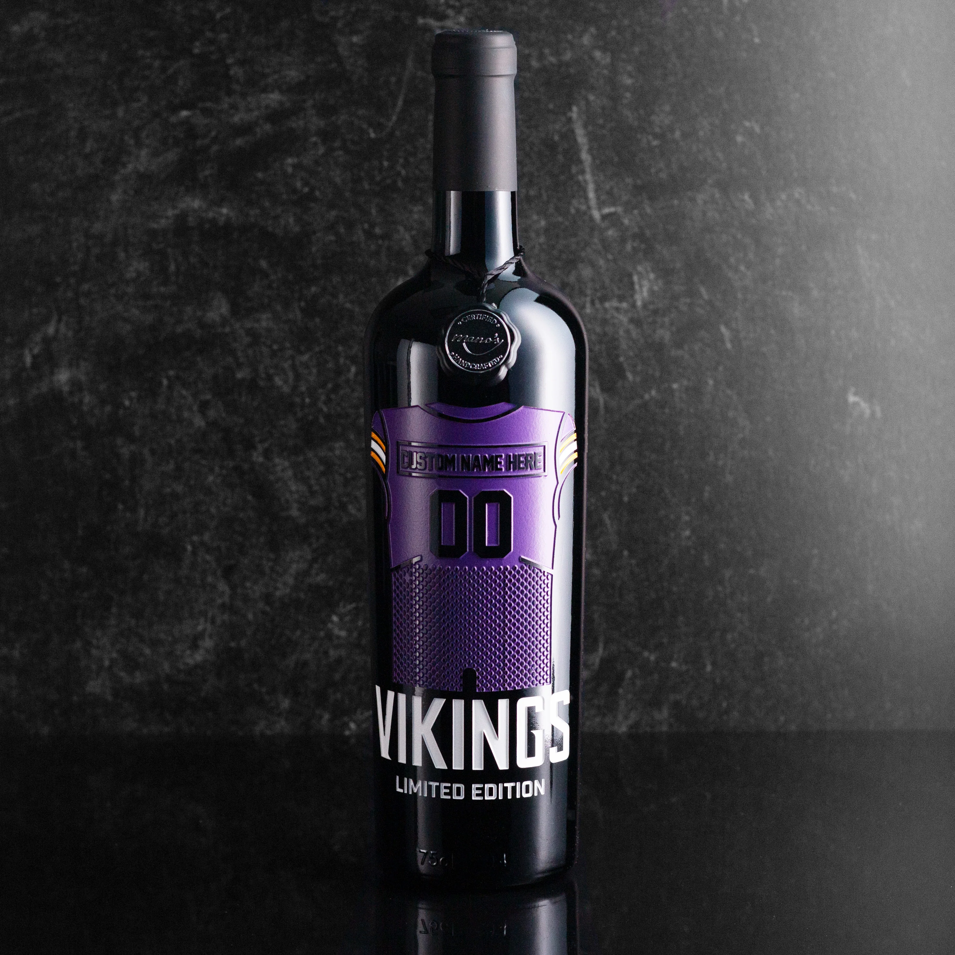 Minnesota Vikings Custom Jersey Etched Wine Bottle - Image 7