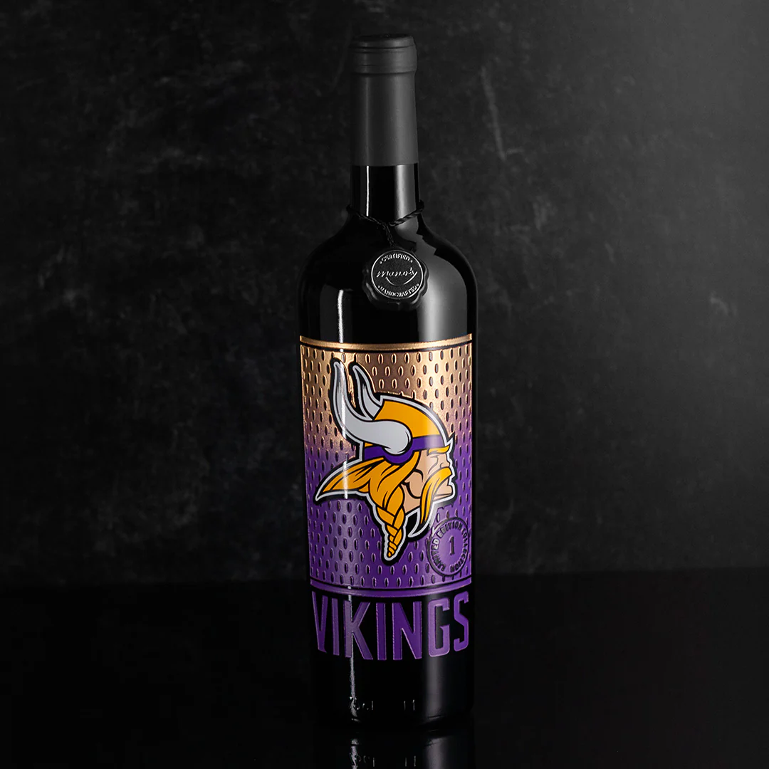 Minnesota Vikings Jersey Etched Wine - Image 4