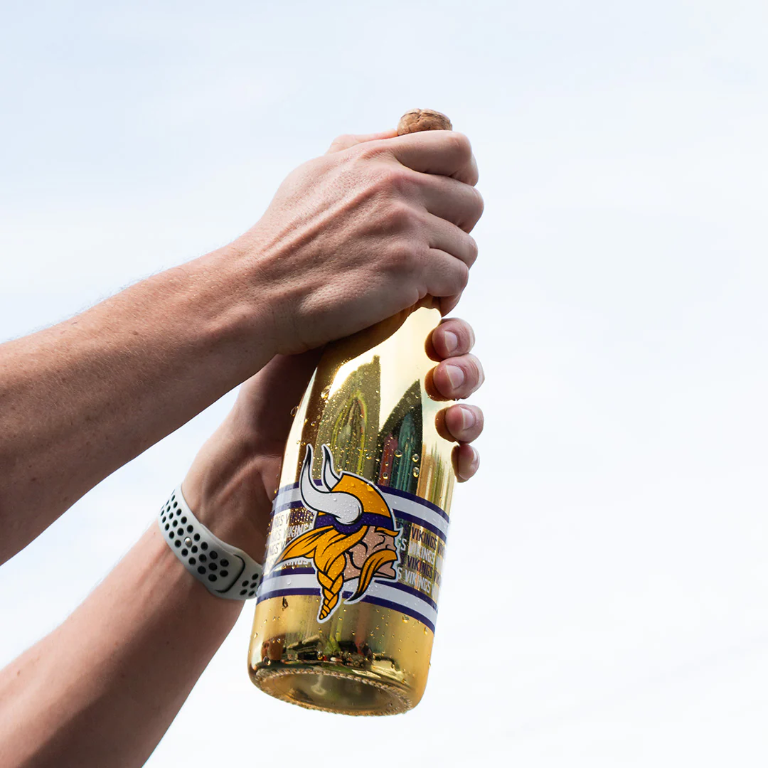Minnesota Vikings Metallic Gold Bubbly - Image 6