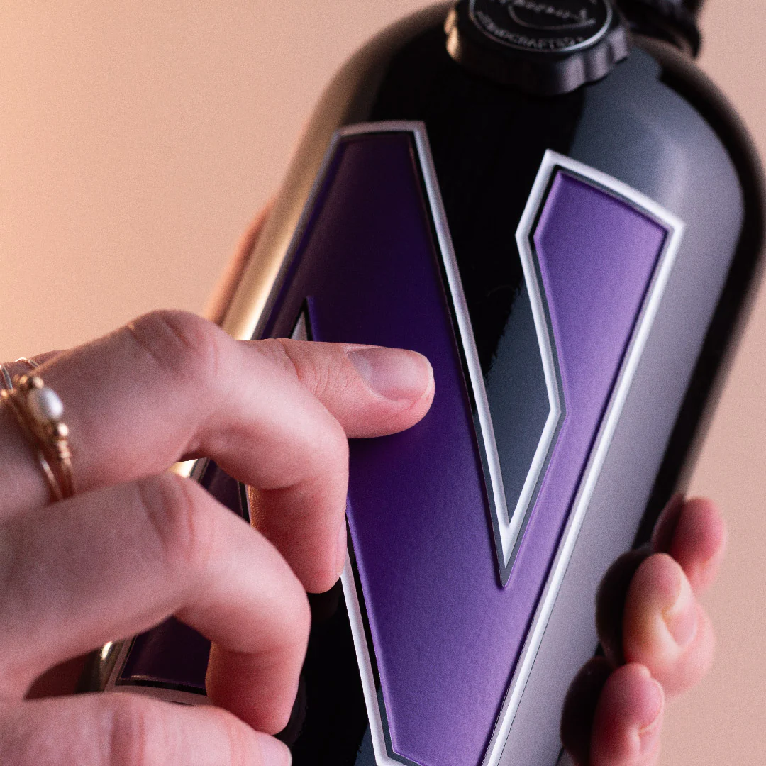 Northwestern University Logo Etched Wine - Image 3