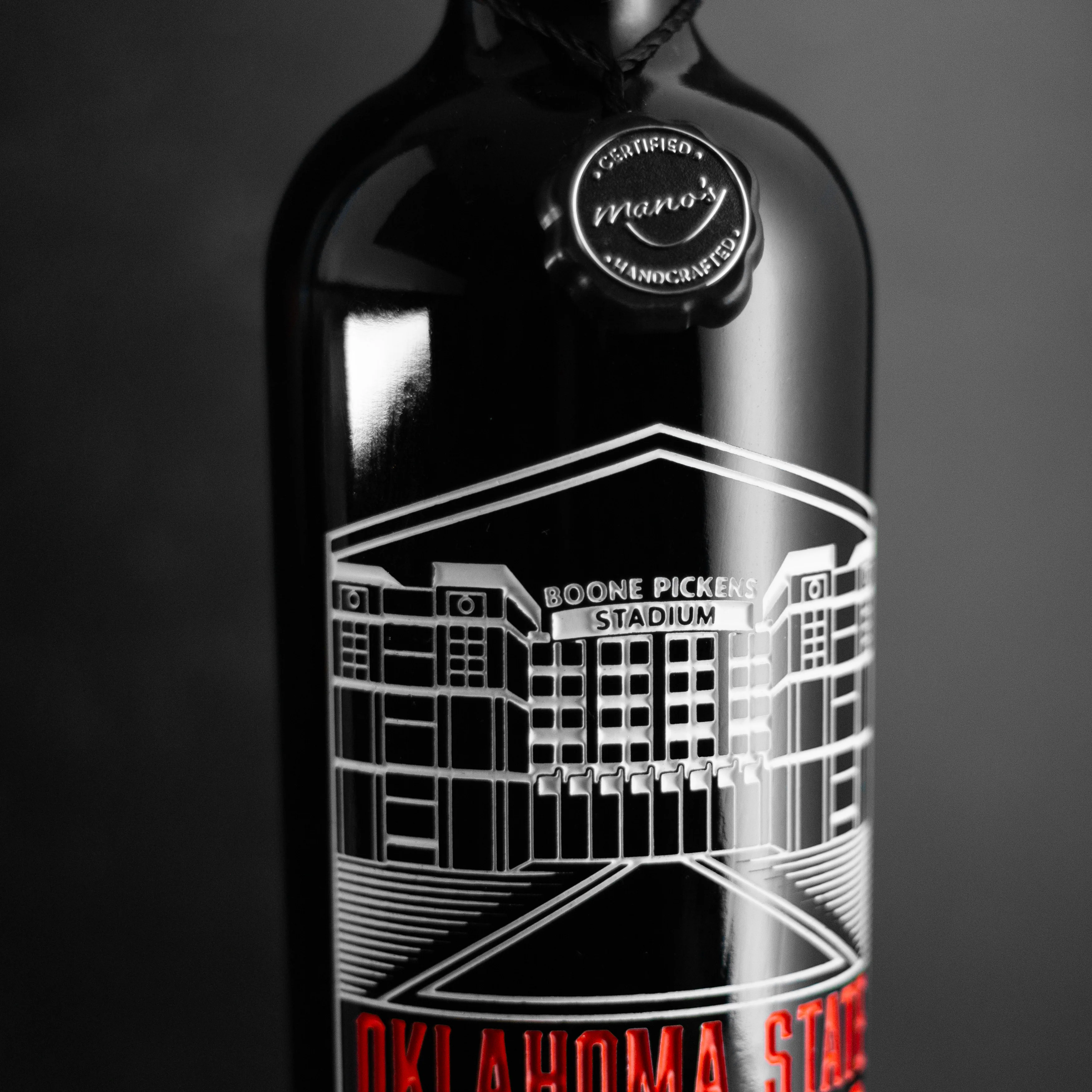 Oklahoma State University Boone Pickens Stadium Etched Wine - Image 2