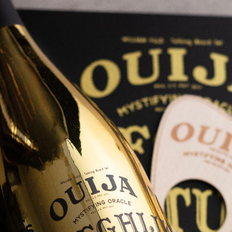 Ouija Wine & Game Set - Image 6
