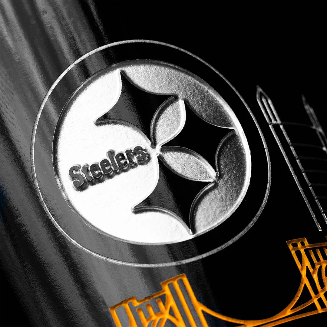 Pittsburgh Steelers Skyline Etched Wine - Image 2