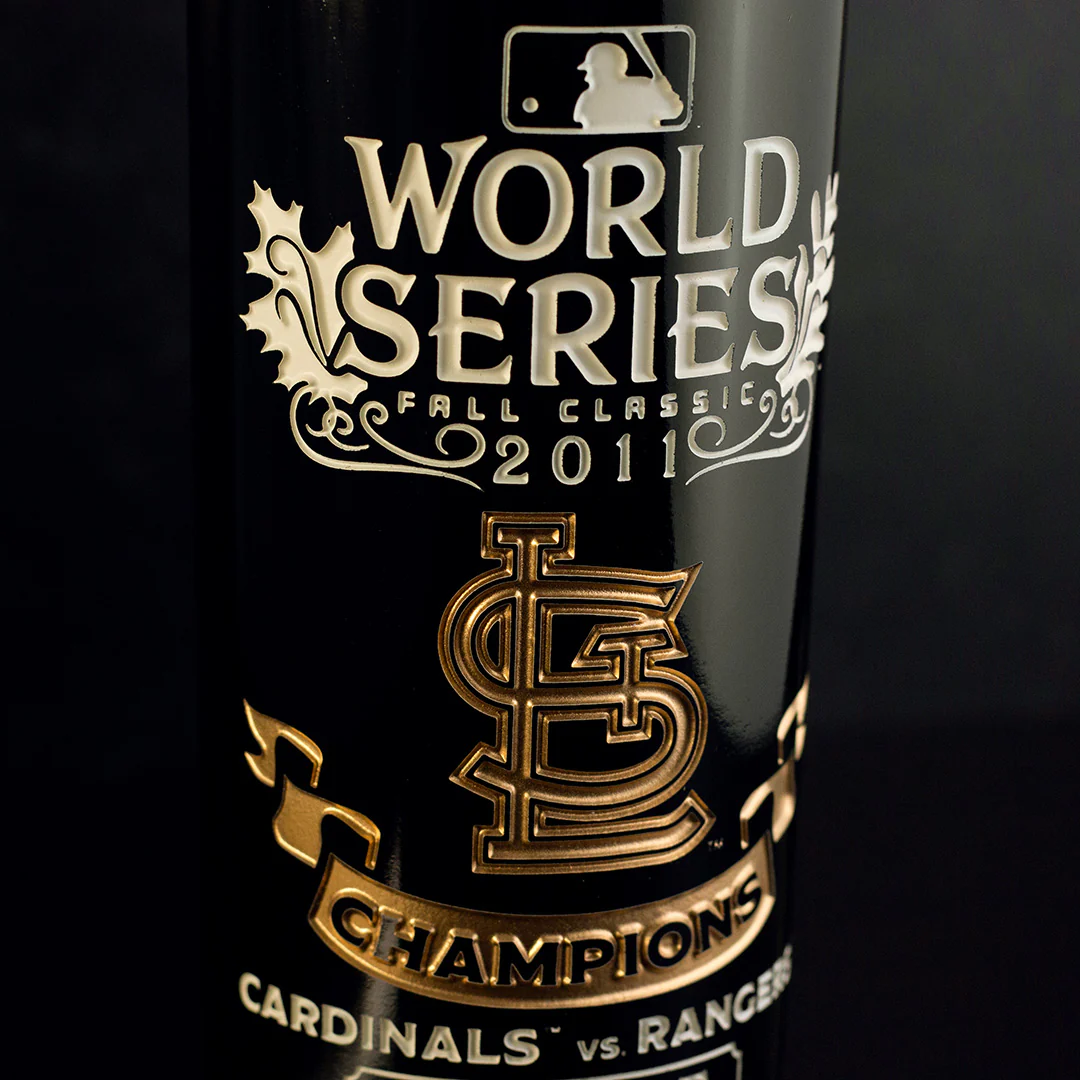St. Louis Cardinals 2011 World Series Vault Etched Wine - Image 2