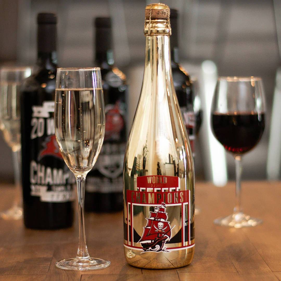 Tampa Bay Bucs 2020 Champions Metallic Gold Bubbly - Image 3