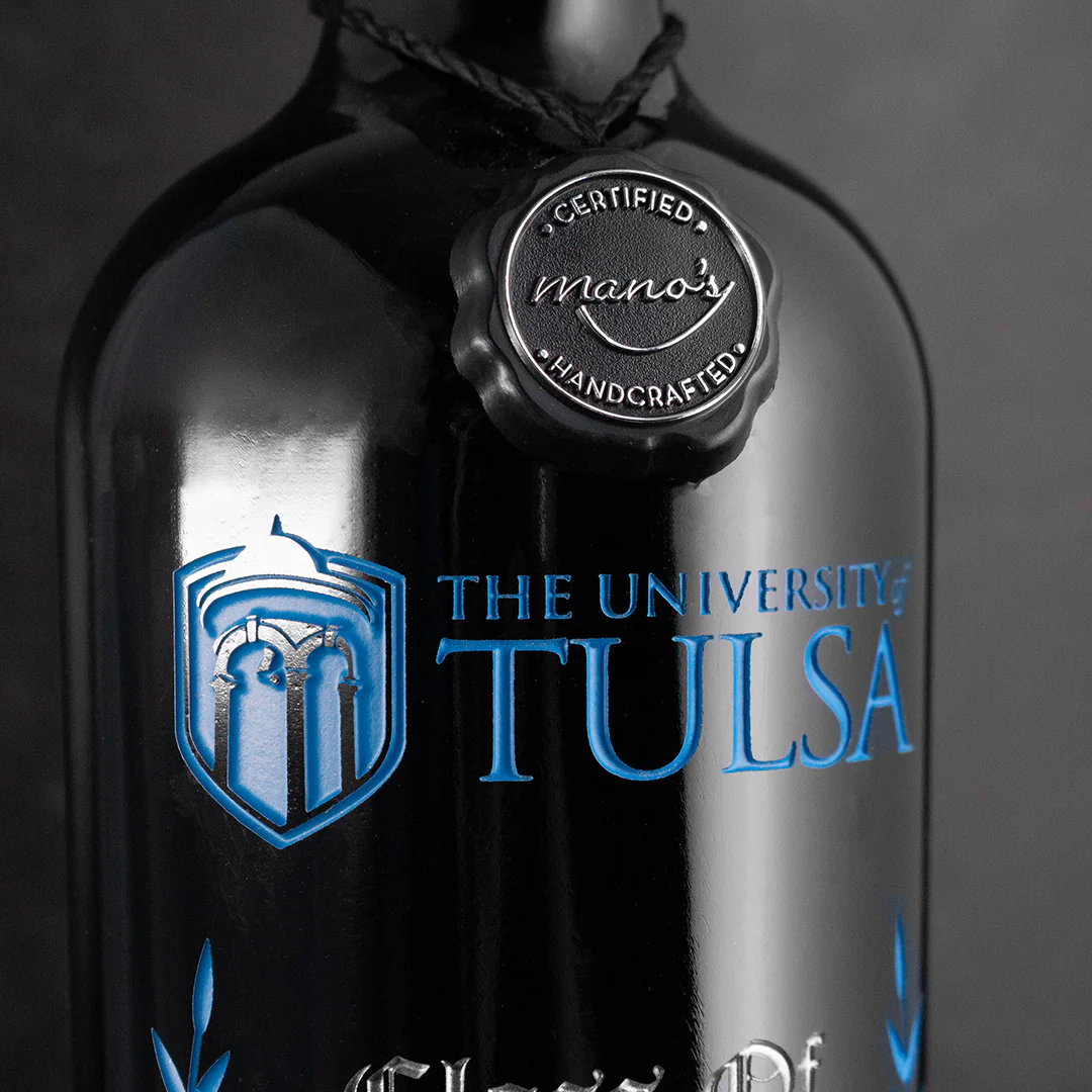 The University of Tulsa Custom Alumni Etched Wine - Image 2