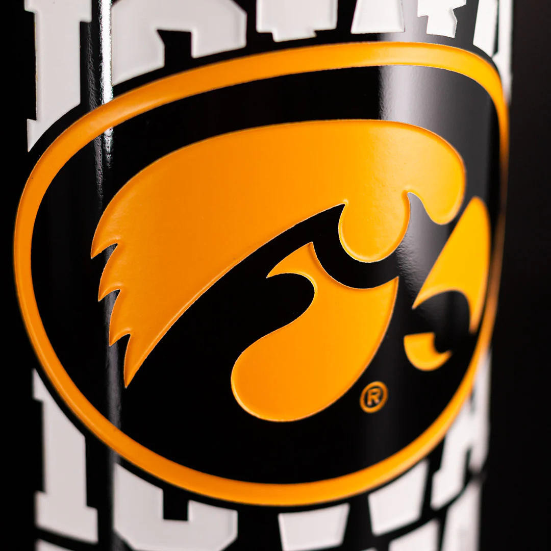 University of Iowa Logos Custom Name Etched Wine - Image 2
