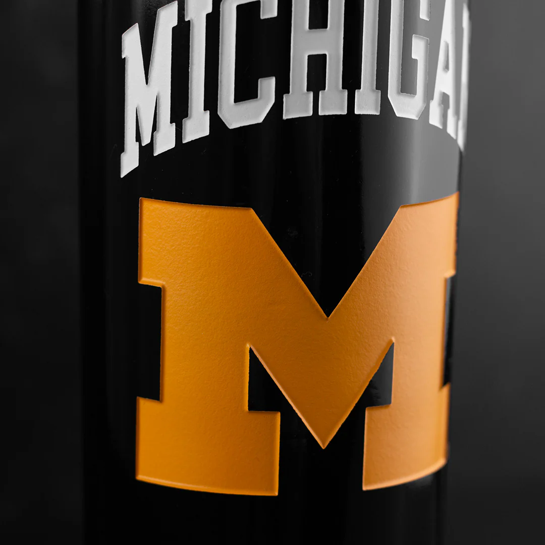 University of Michigan Logo Etched Wine - Image 2