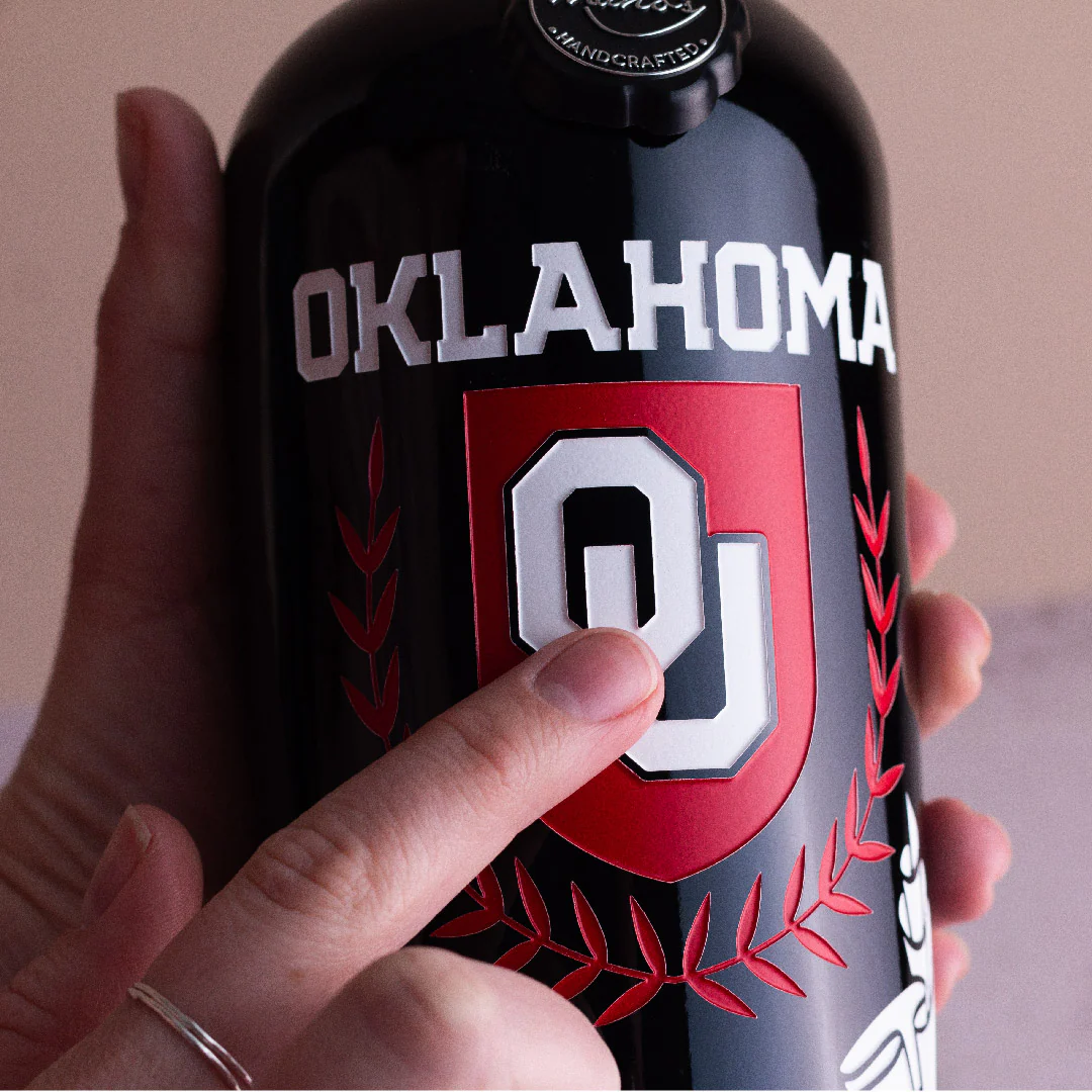 University of Oklahoma Custom Alumni Etched Wine - Image 2