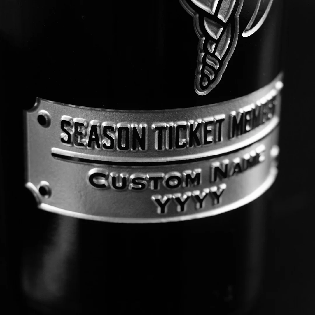 Vikings Custom Season Ticket Member Etched Wine - Image 2